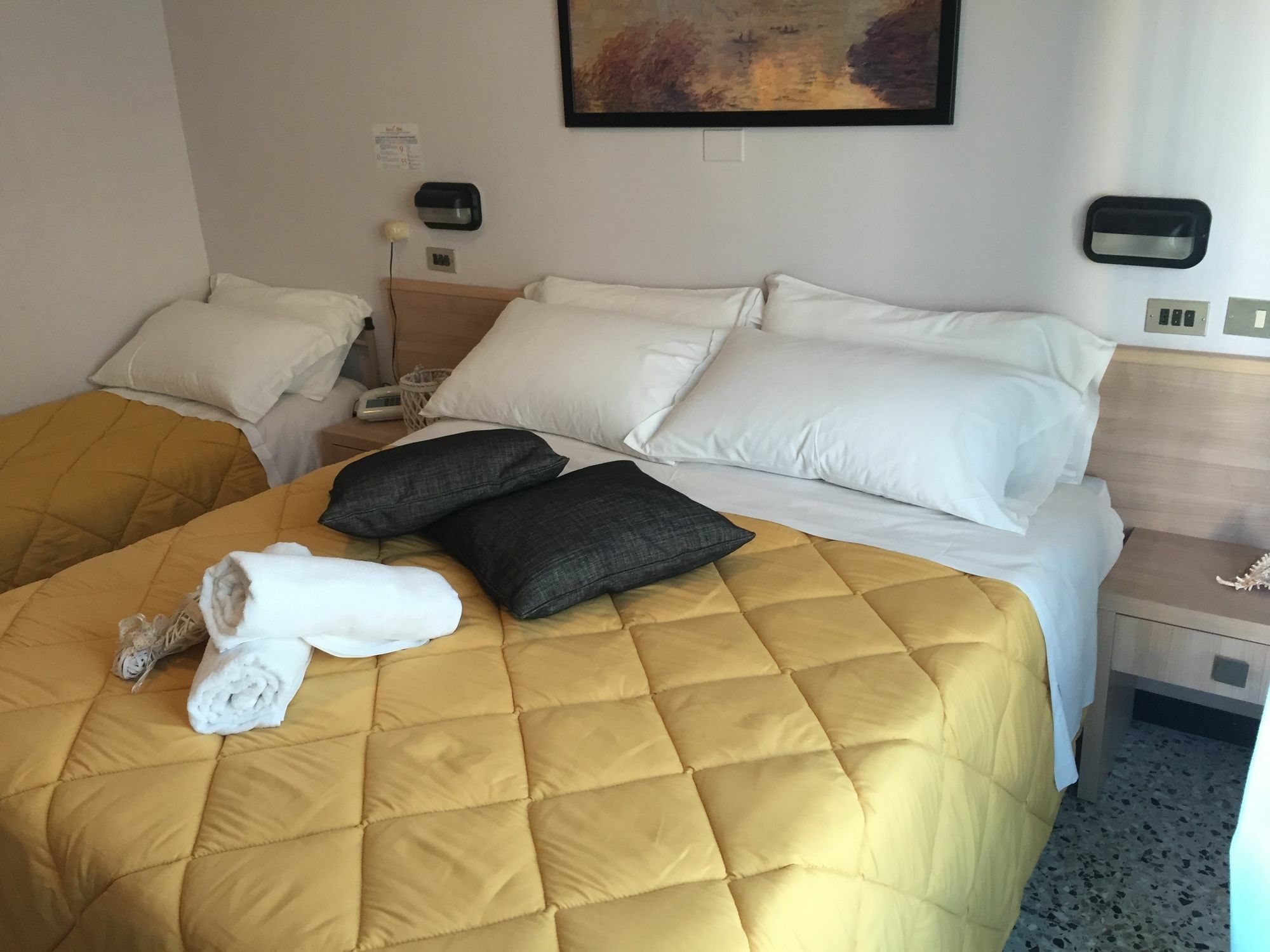 Abc Hotel Rimini Exteriör bild