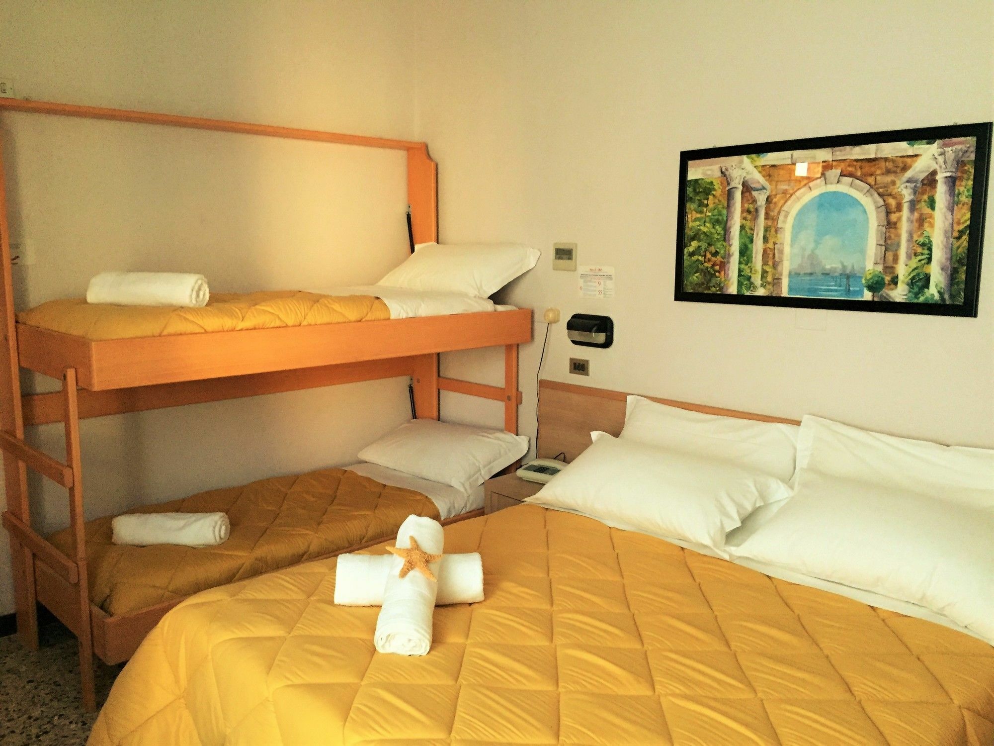 Abc Hotel Rimini Exteriör bild